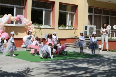 Празник на доброро - ДГ 15 Звънче - Детска градина в град Казанлък