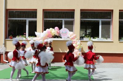 Празник на доброро - ДГ 15 Звънче - Детска градина в град Казанлък