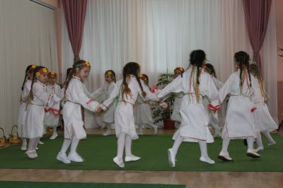 Лазаровден "Пробуждане" - ДГ 15 Звънче - Детска градина в град Казанлък